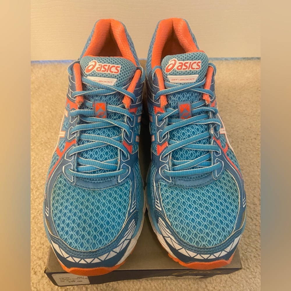 ASICS GT-2000